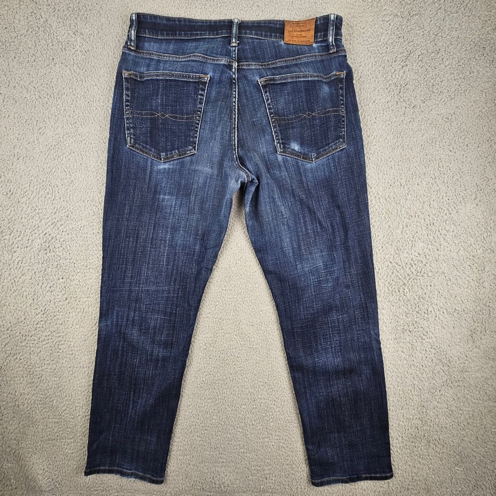Lucky Brand 221 Straight Jeans Mens 35/30 Dark Wash Coolmax Stretch Denim - Picture 3 of 9